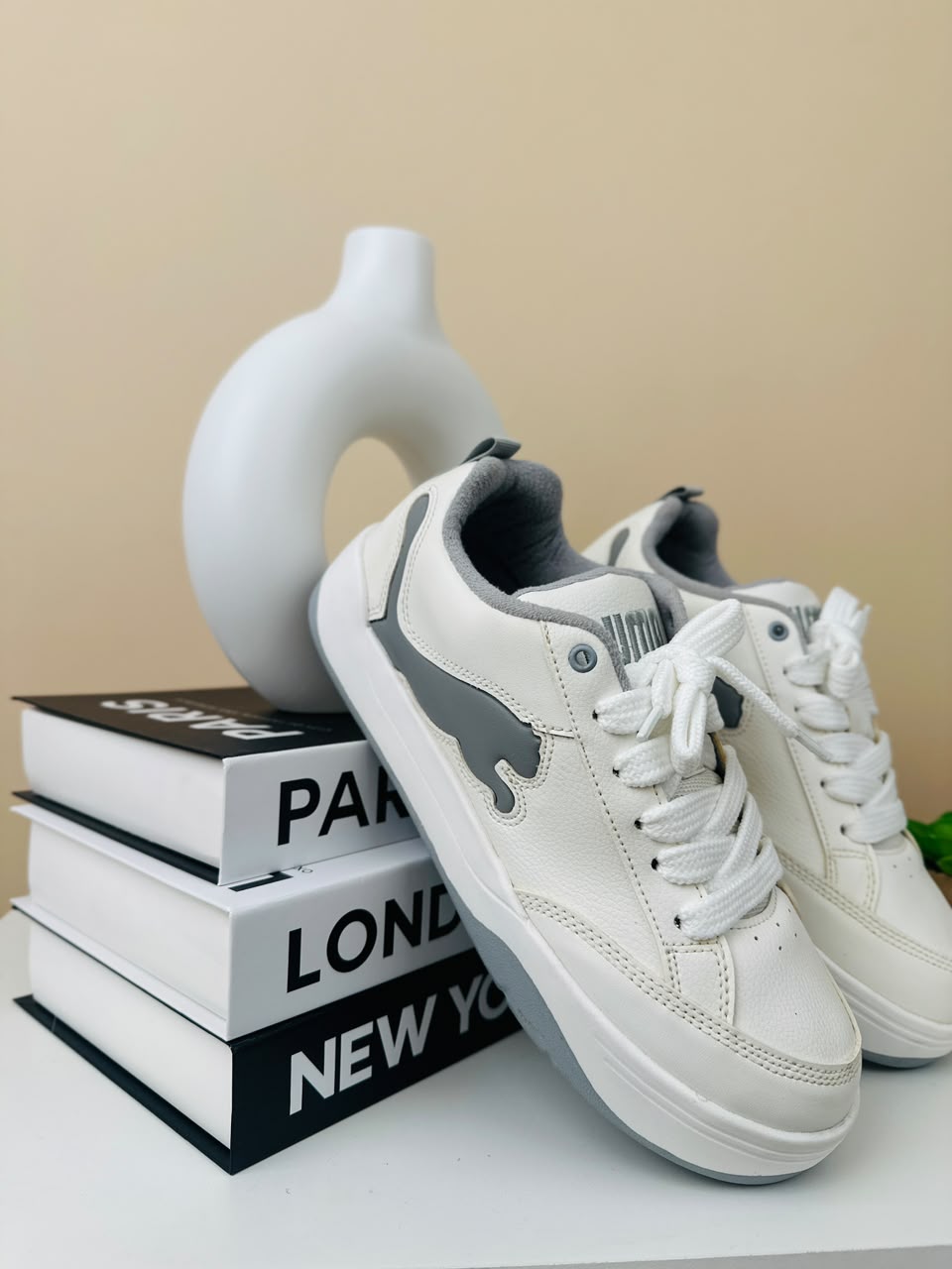 puma park gris - vista lateral